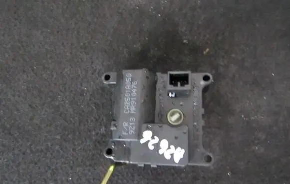 Mitsubishi Carisma Air flap motor/actuator mr910476 9z13