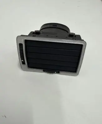 Skoda Octavia Mk1 (1U) Dashboard side air vent grill/cover trim