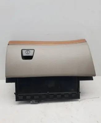 Volvo XC90 Glove box 3409563 1264
