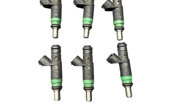 Audi A6 S6 C5 4B Fuel injectors set 06C133551