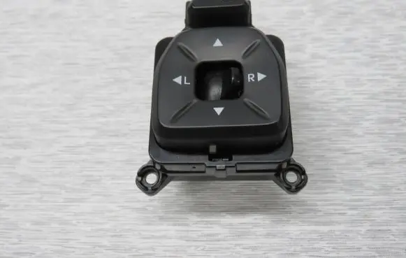 Hyundai ix35 Wing mirror switch 38348O1110