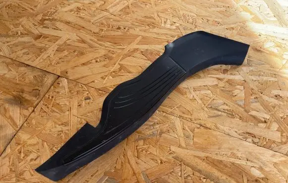 BMW 7 G11 G12 Rear/tail light trim molding 7342962