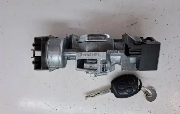 Ford S-MAX Ignition lock 3M513F880AD
