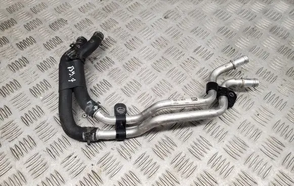 Audi A4 S4 B9 Engine coolant pipe/hose 8W0121400B