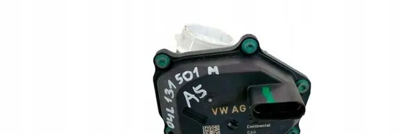 Volkswagen Golf VII Throttle valve 04L131501M
