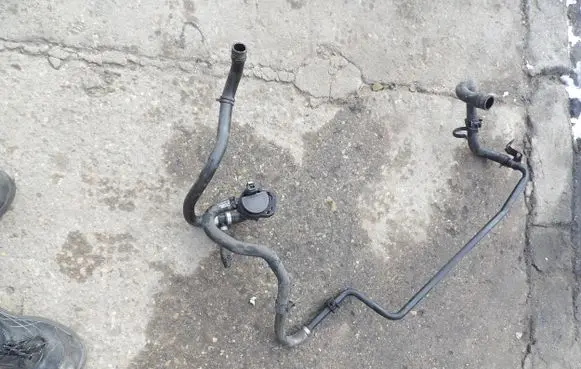 Mercedes-Benz ML W166 Water pump