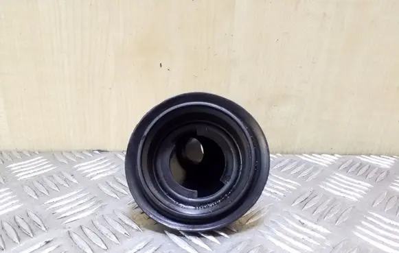 Audi Q7 4L Oil fill pipe 059103482C