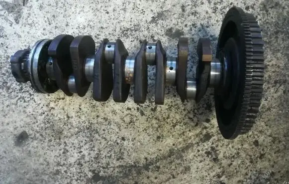 Volvo S40, V40 Crankshaft 