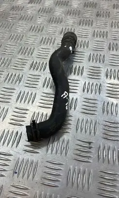 Volkswagen PASSAT B6 Engine coolant pipe/hose 3C0122073