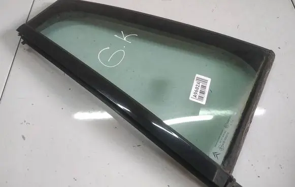 Citroen C4 I Picasso Rear vent window glass AS2