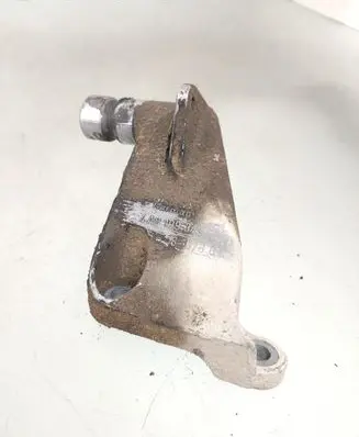 Audi A6 S6 C4 4A Engine mounting bracket 4A0199343