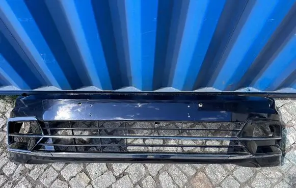 Volkswagen PASSAT B8 Front bumper 3G0807221D
