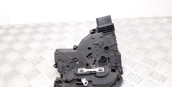 Volkswagen Sharan Sliding door lock 7N0839015B