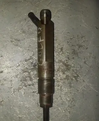 Volkswagen Golf IV Fuel injector 028130202P 2FHKBEL58P144 220BAR866A