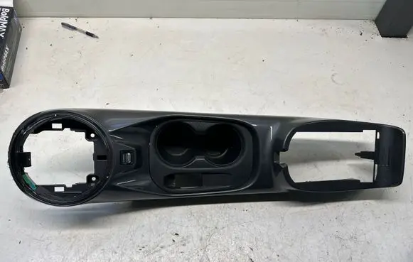 Nissan Juke II F16 Armrest 969316PA4E