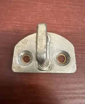Renault Master III Rear door lock loop/hook striker 122RB