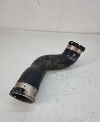 Intercooler hose/pipe