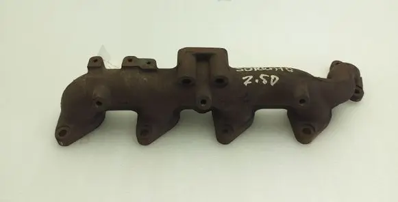 KIA Sorento Exhaust manifold