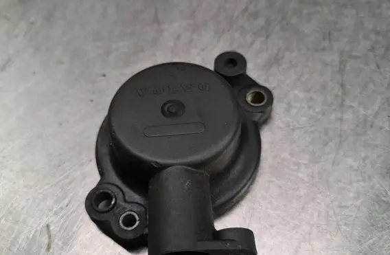 Volvo S60 Breather valve 