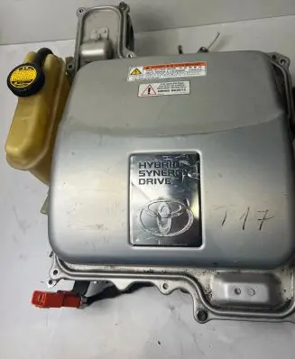 Toyota Prius (XW20) Voltage converter inverter G920047121