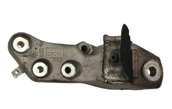 Maserati Ghibli Engine mounting bracket 290120