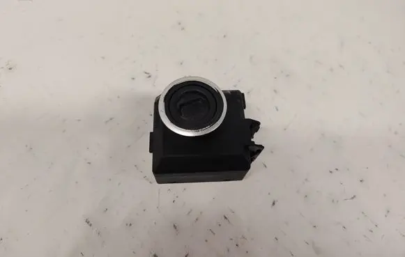 Mercedes-Benz CLA C117 X117 W117 Ignition lock A2469054602