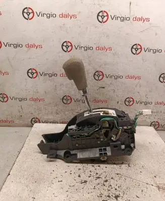 Nissan Murano Z51 Gear shifter/selector 08125