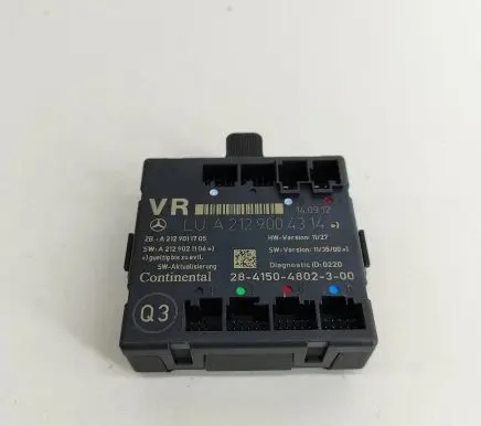 Mercedes-Benz C W204 Door control unit/module A2129004314 A2129011705