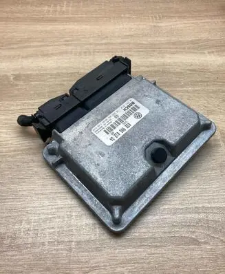 Volkswagen PASSAT B5 Engine control unit/module ECU 038906018GA 021010170 2605