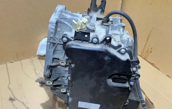 Opel Astra J Automatic gearbox 24265818 SGMDY