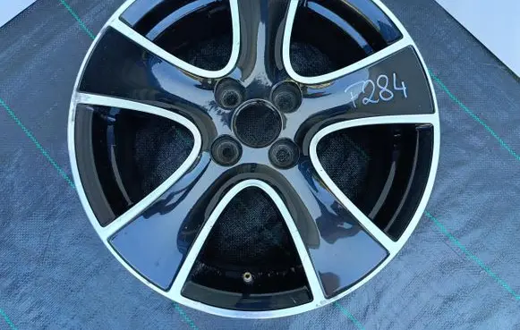 Renault Clio IV R16 alloy rim 