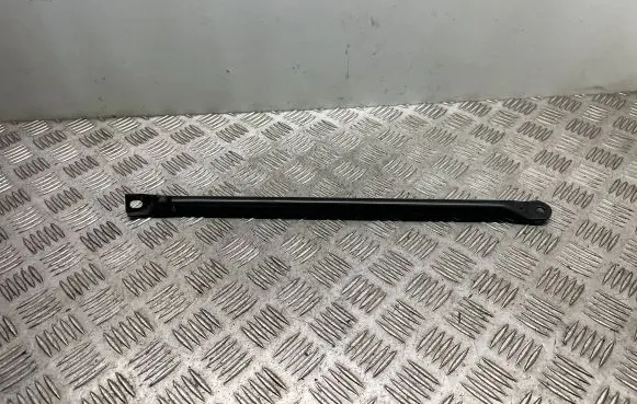 BMW 5 F10 F11 Radiator support slam panel bracket 7187095