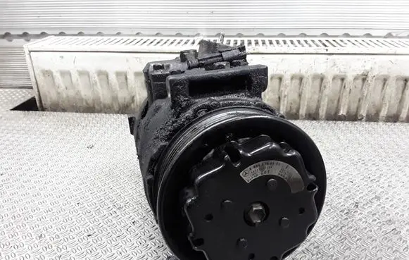 Mercedes-Benz C W203 Air conditioning (A/C) compressor (pump) A0002306511