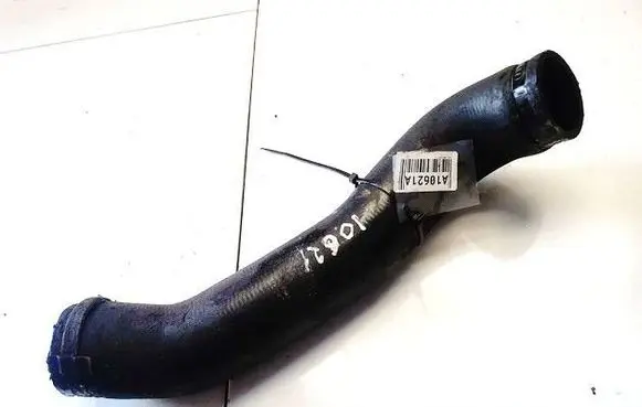 Intercooler hose/pipe