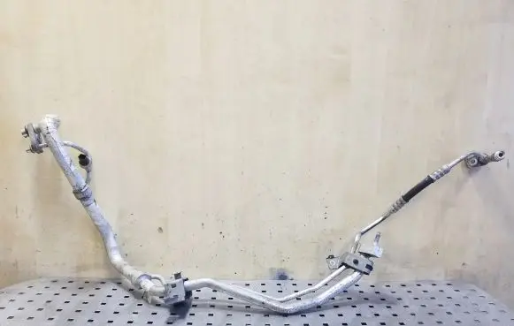 Ford Kuga II Air conditioning (A/C) pipe/hose