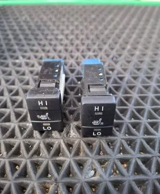 Toyota Auris E180 Other switches/knobs/shifts 