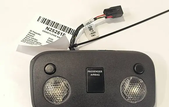Ford Mustang VI Front seat light FR3T19A391AE M15006351204