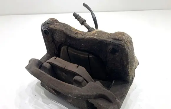 Volkswagen Transporter - Caravelle T6 Front brake caliper 
