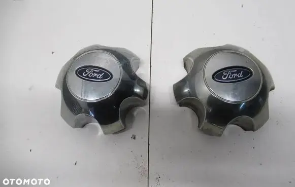 Ford F150 R17 wheel hub/cap/trim 9L341A096AC
