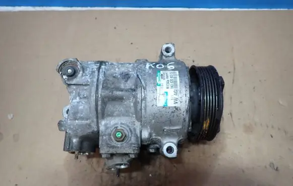 Volkswagen PASSAT B6 Air conditioning (A/C) compressor (pump) 1K0820803S