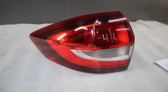 Ford C-MAX II Rear/tail lights F1CB13405BE 90075711
