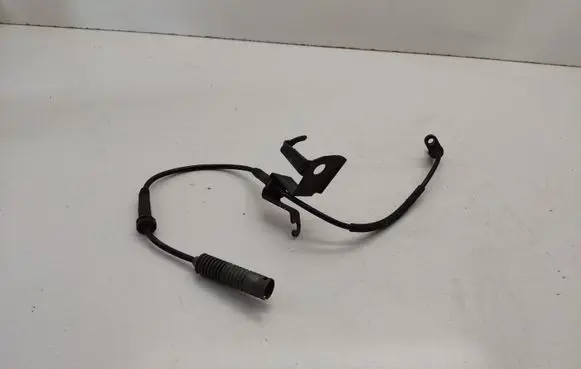 BMW 1 E82 E88 ABS brake wheel speed sensor 6762465 34526770629 6770629