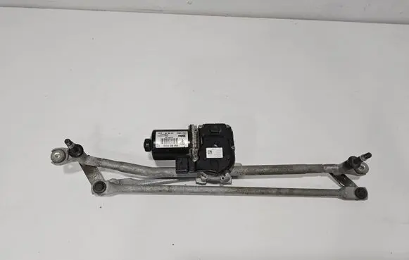 Front wiper linkage and motor
