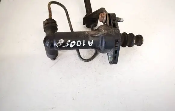 Skoda Fabia Mk2 (5J) Clutch master cylinder 6q0721261f