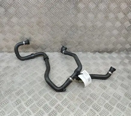 Mercedes-Benz E W213 Engine coolant pipe/hose A2135013703