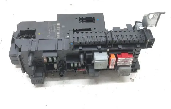 Mercedes-Benz E W212 SAM control unit 2129004901
