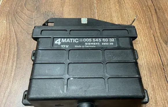 Mercedes-Benz E W124 Other control units/modules 0055456032
