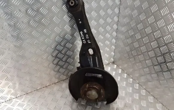 Mitsubishi Carisma Stub axle 