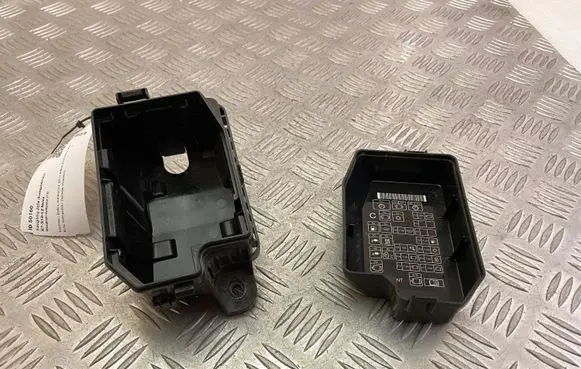 Mitsubishi Outlander Fuse box set 3746NA