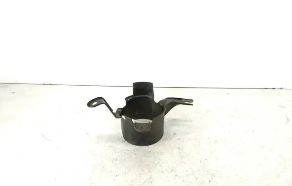 Audi A8 S8 D3 4E Fuel filter bracket/mount holder 